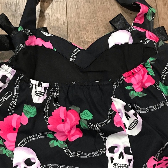 NEW Rockabilly Halter Fit n Flare Scull & Roses Dress - Picture 11 of 12